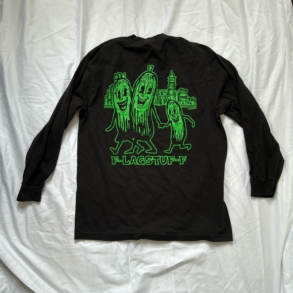 Flagstaff crew neck graphic - Picture 1 of 2